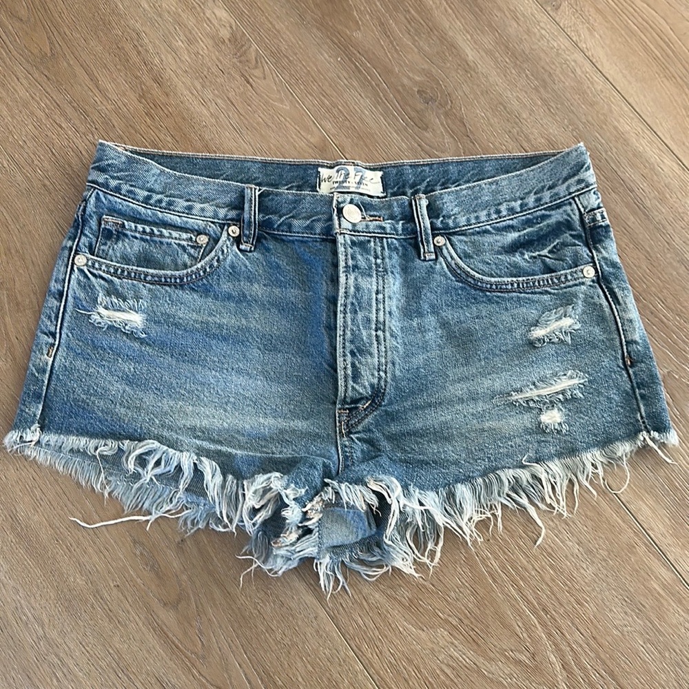 Free People cut off shorts Size 27